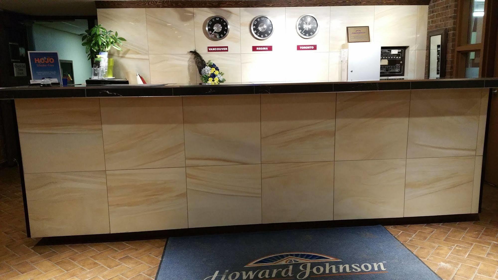 Howard Johnson By Wyndham Melville Exterior foto